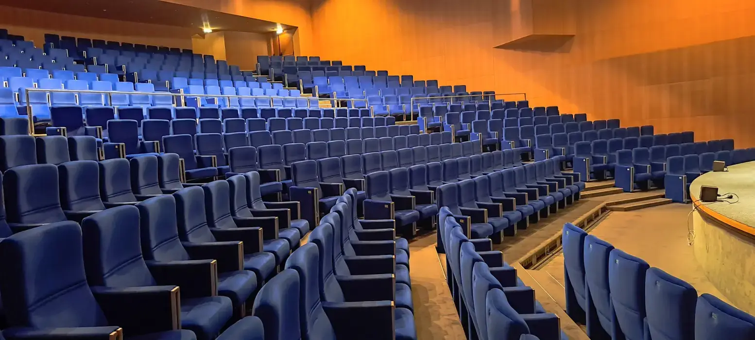 Centre de Congres Pierre Baudis 2