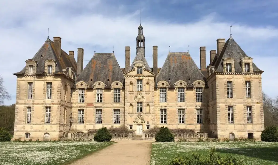 Château de Saint-Loup 6