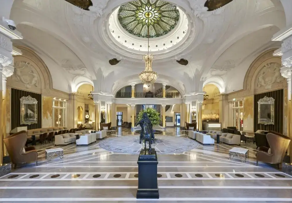 Hotel de Paris Monte-Carlo 3