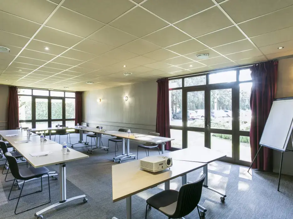 Ibis Avignon Sud 3