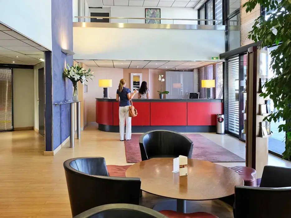 Mercure Ajaccio 9