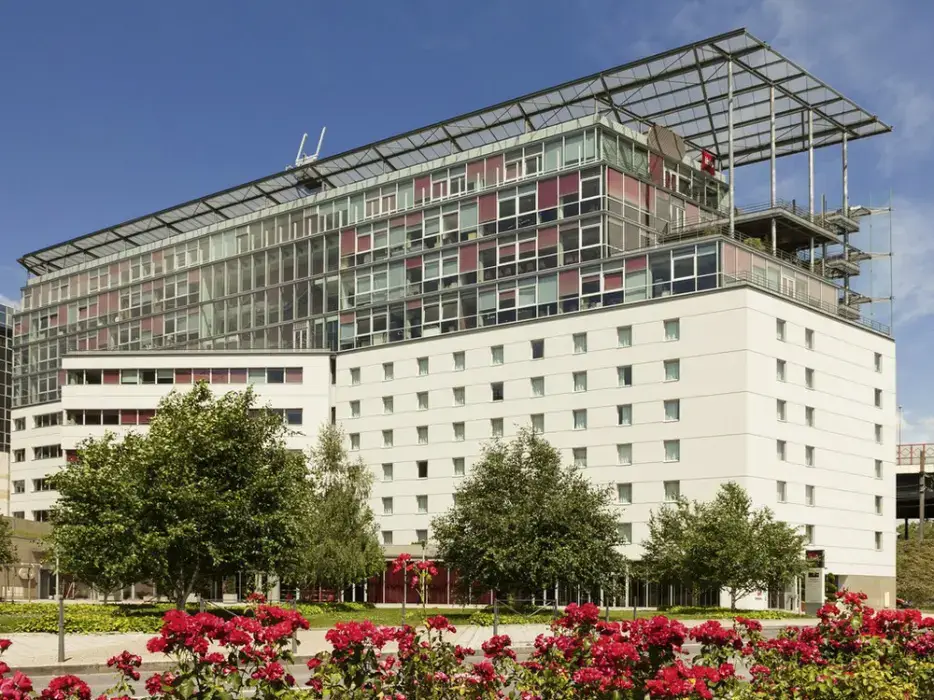 Ibis Lyon Caluire Cité Internationale 1