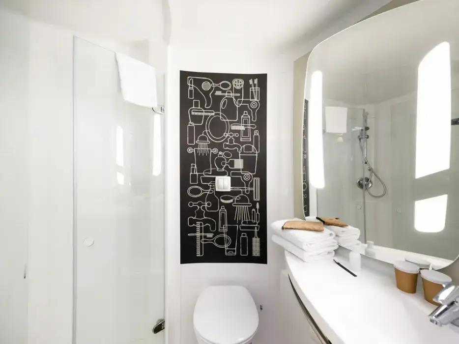Ibis Lyon Caluire Cité Internationale 5