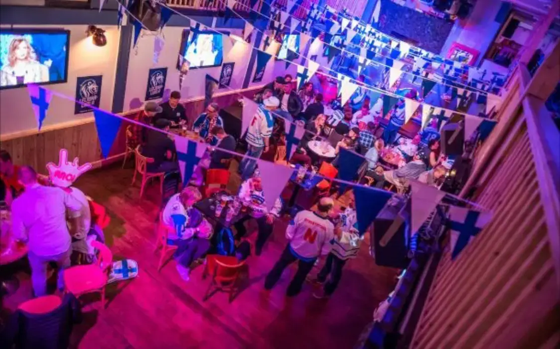 Le Bal Rock restaurant 11