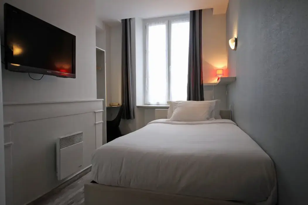 Brit Hotel du Dauphin 7