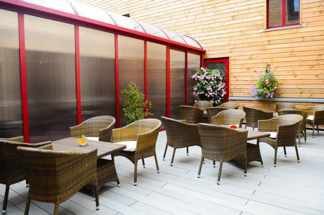 Brit Hotel du Dauphin 13