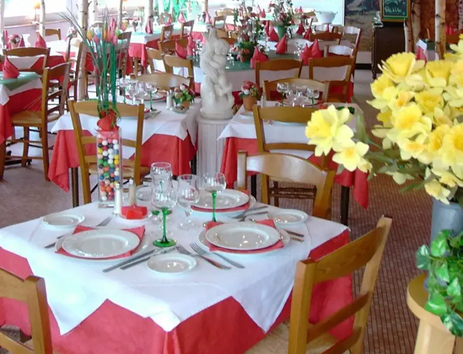 Olac Restaurant 3