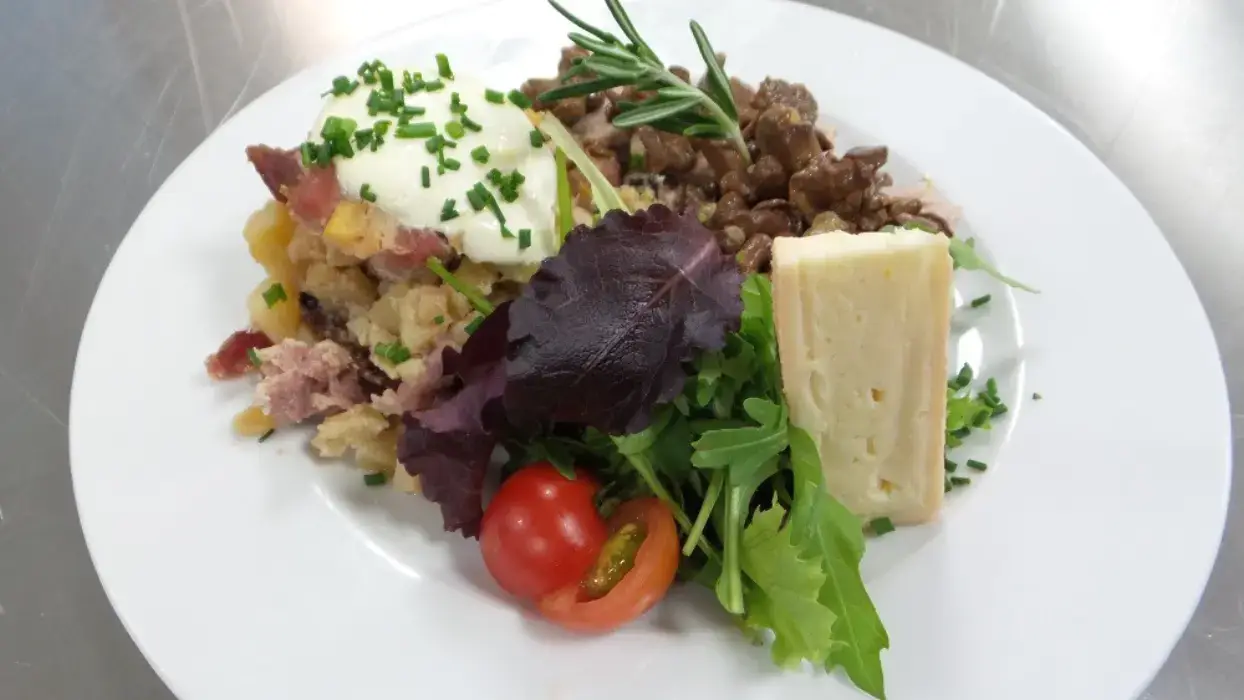 Olac Restaurant 5