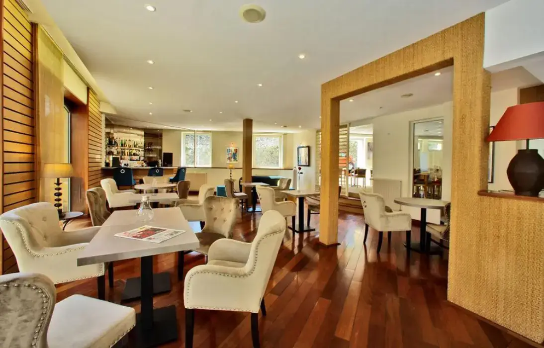 Hotel Le Compostelle 6