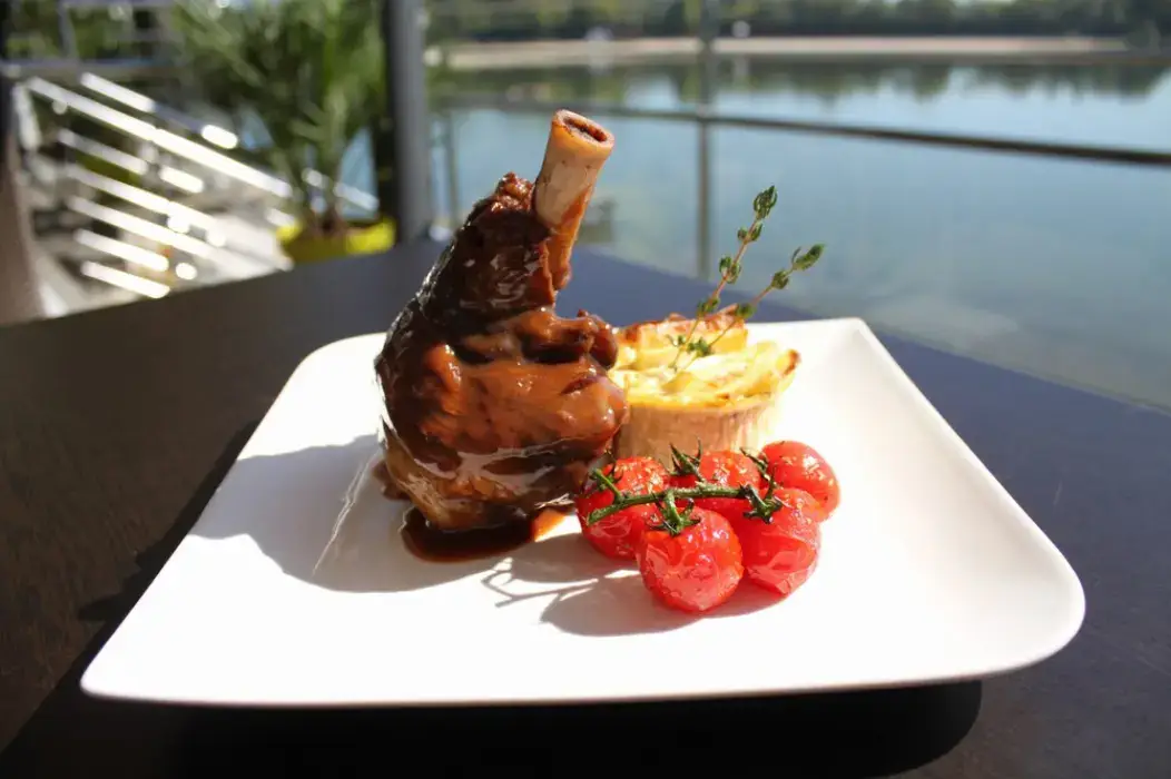 Gourmet du Lac 5