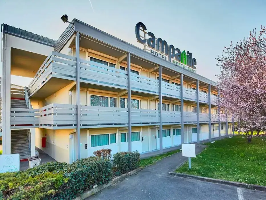 Campanile Chelles 13