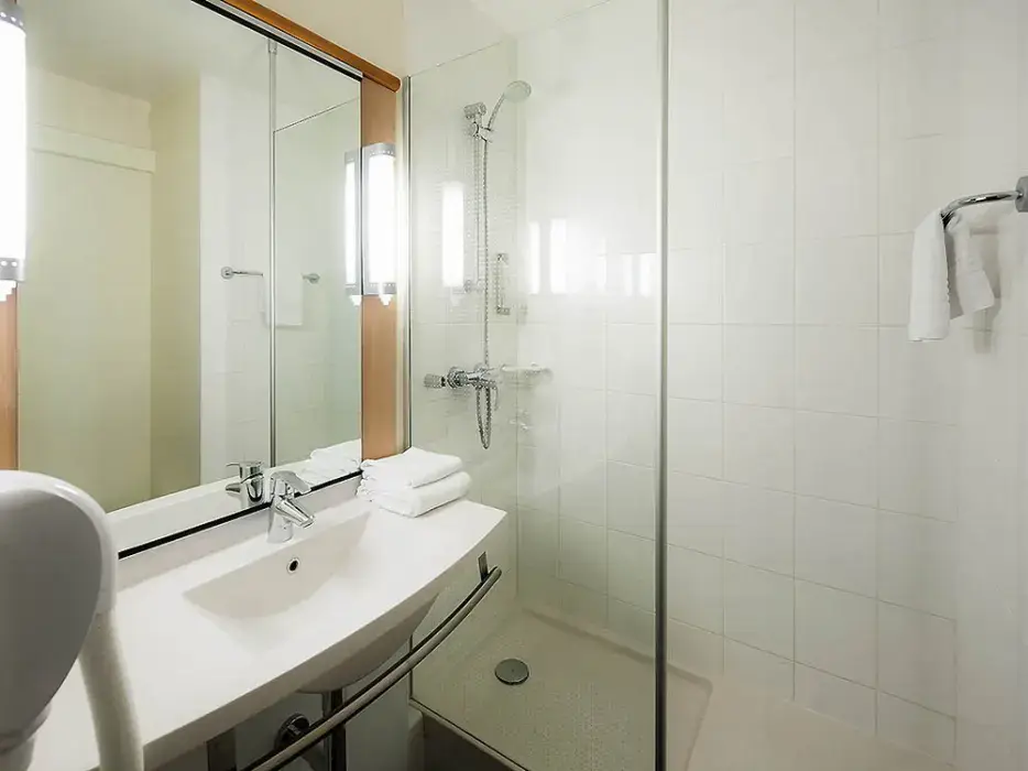 Ibis Nantes La Beaujoire 8