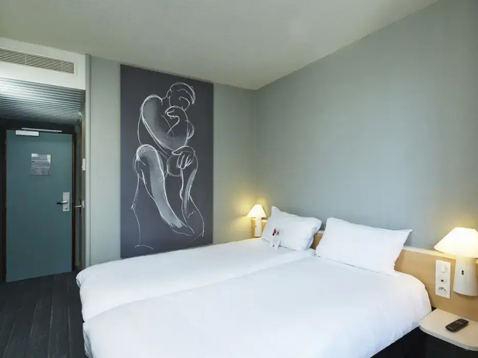 Ibis Chartres Ouest Lucé 9