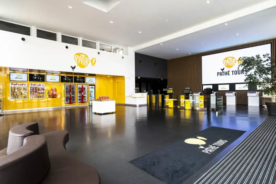 Pathé Tours 11