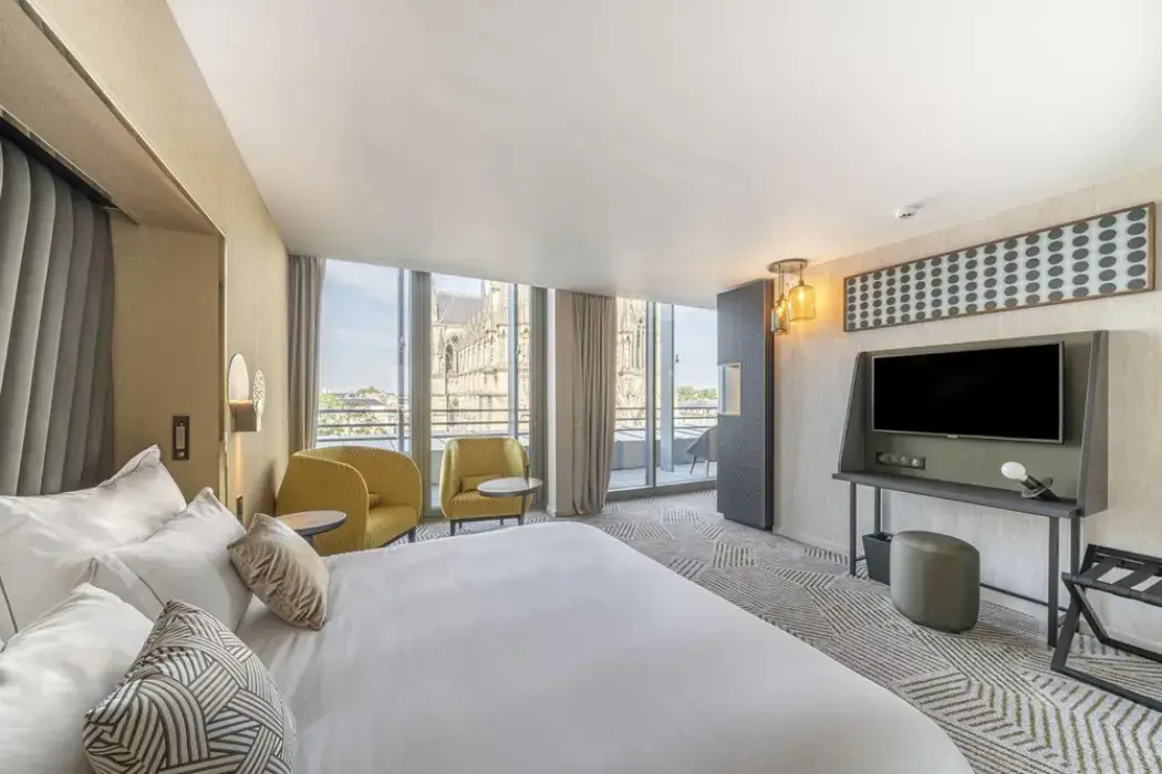La Caserne Chanzy Hotel  Spa 3