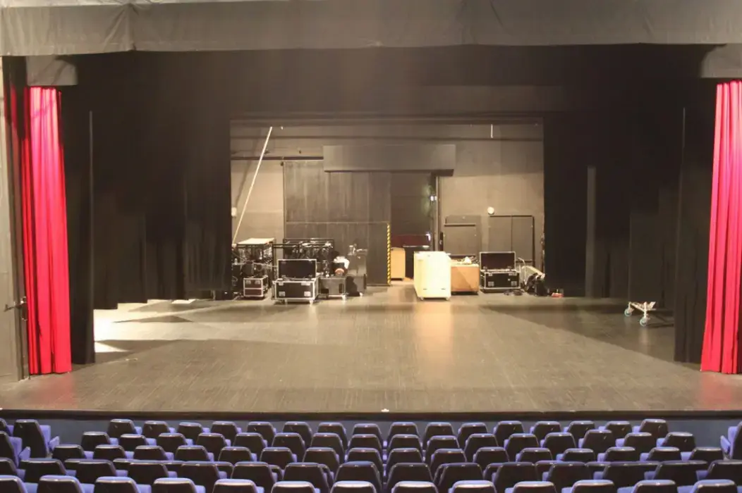 Centre culturel Athéna 4