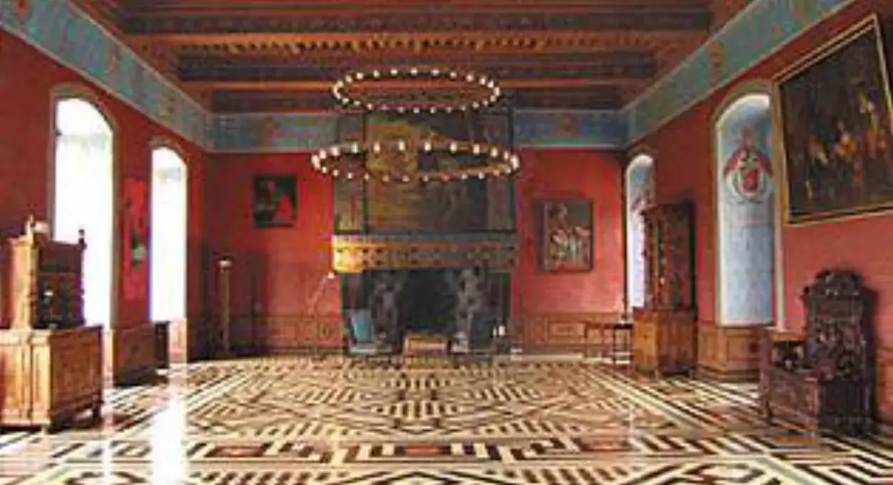 Chateau D'Ancy-Le-Franc 3