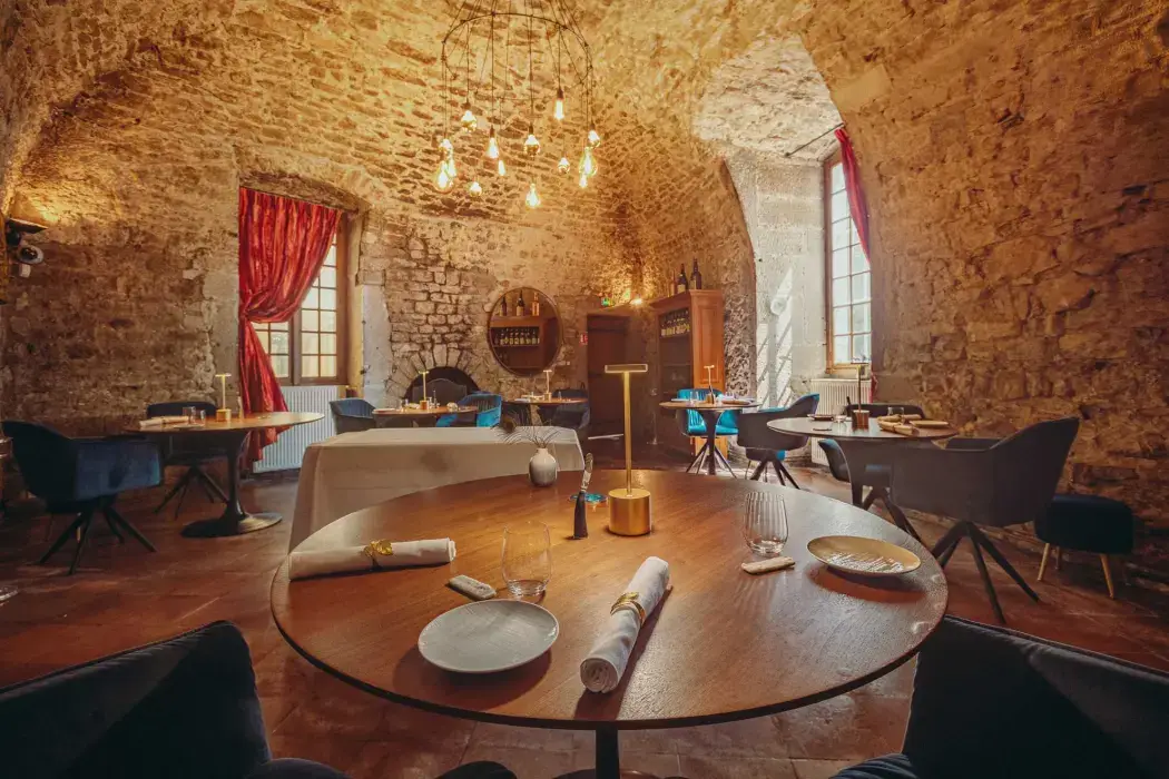 Château Chapeau Cornu 14