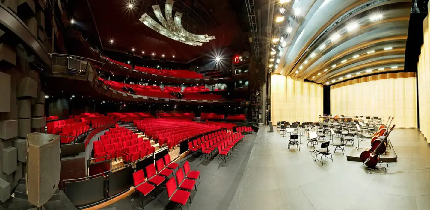 Théâtre des Arts 5