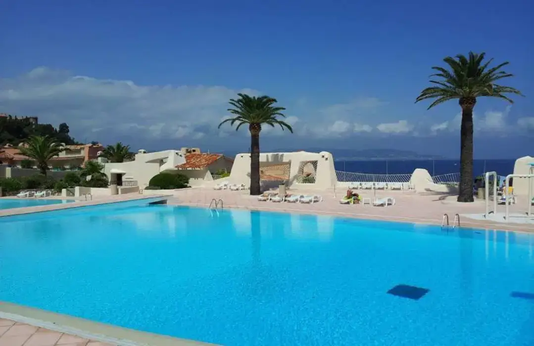 Hôtel Port La Galere 3