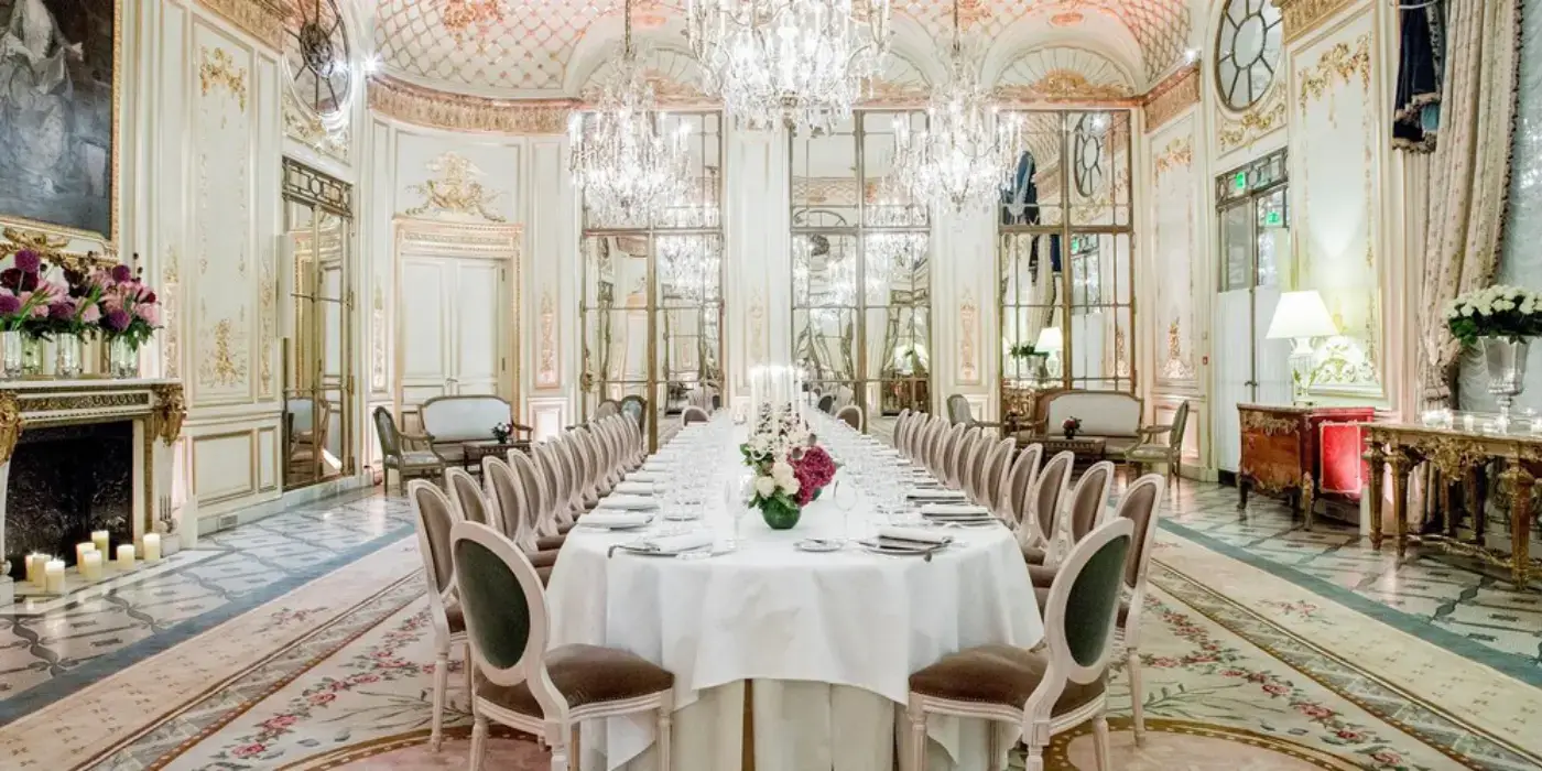 Le Meurice 8