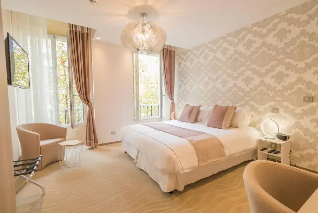 Hôtel des Quinconces 15