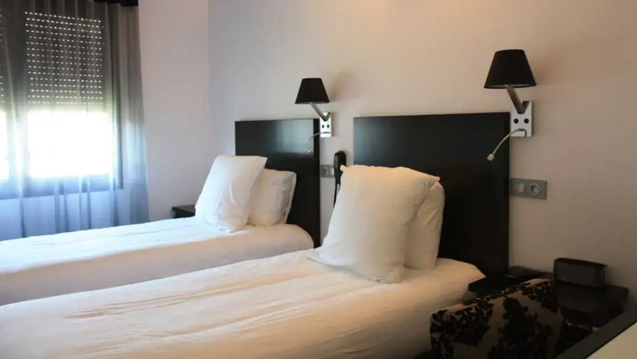 Hôtel Henry II 5