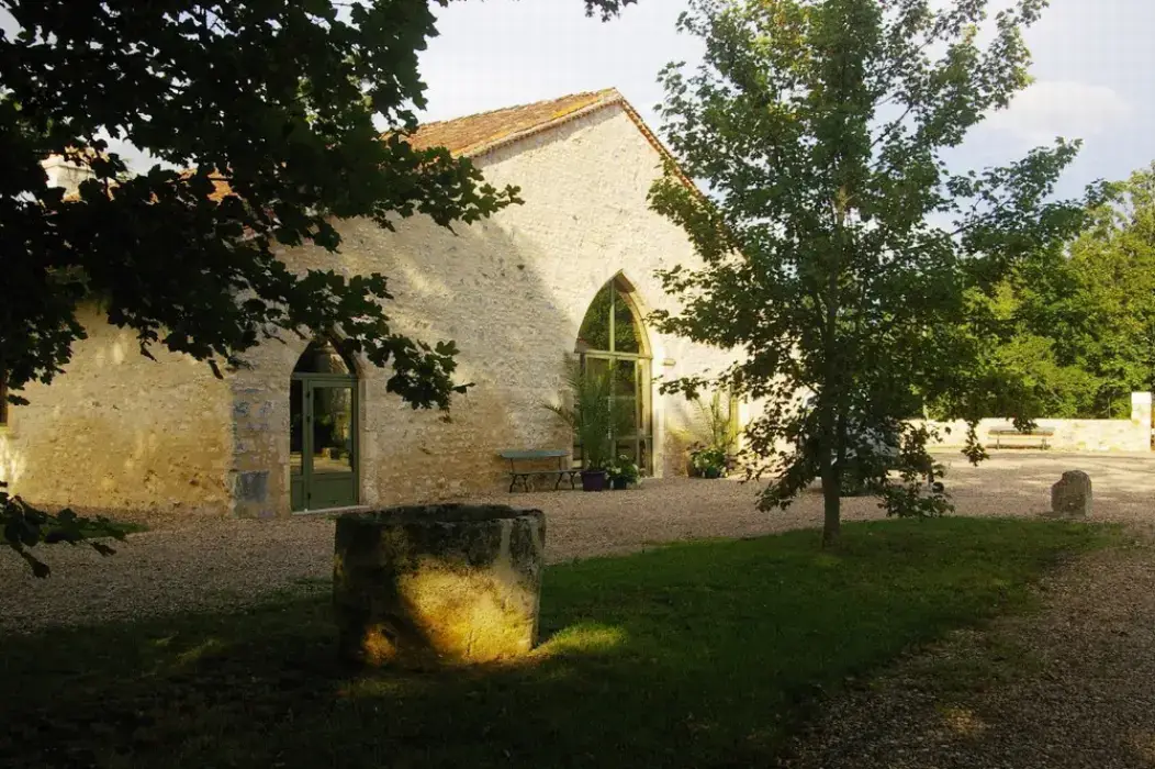 Domaine des Ombrais 2