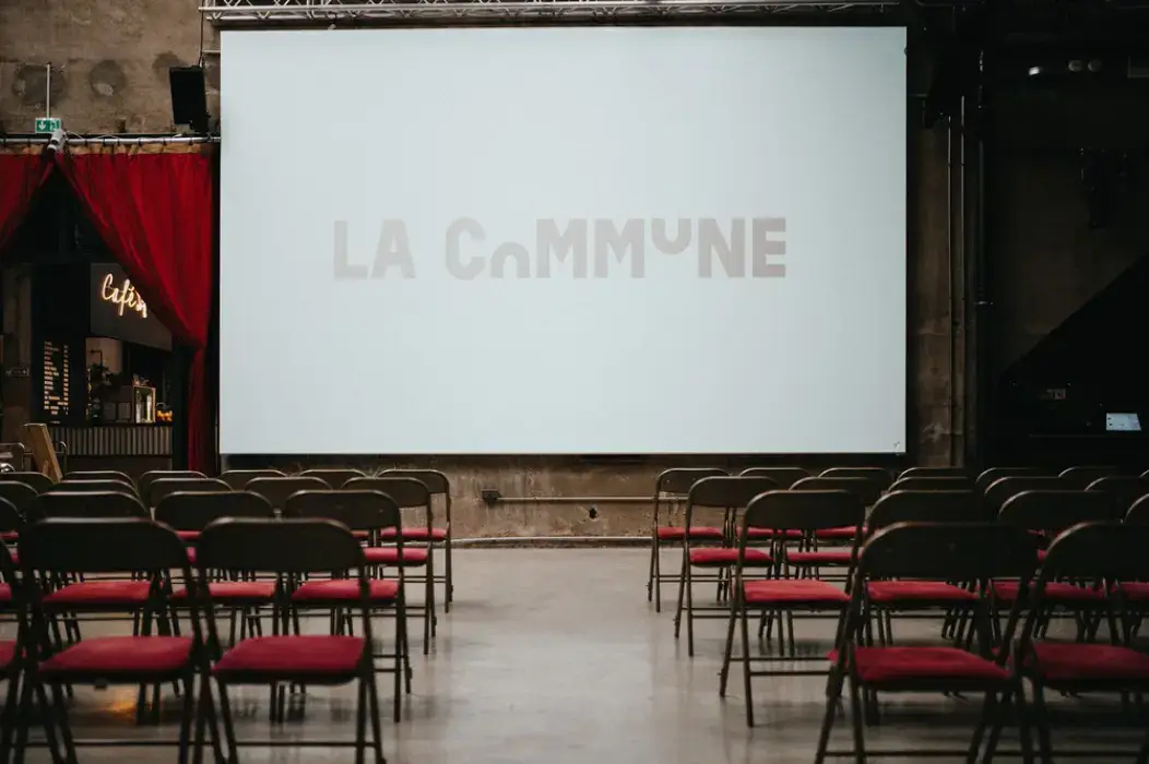 La Commune 12