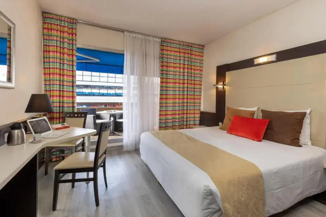 The Originals City Hôtel Galaxie Nice Aéroport 4
