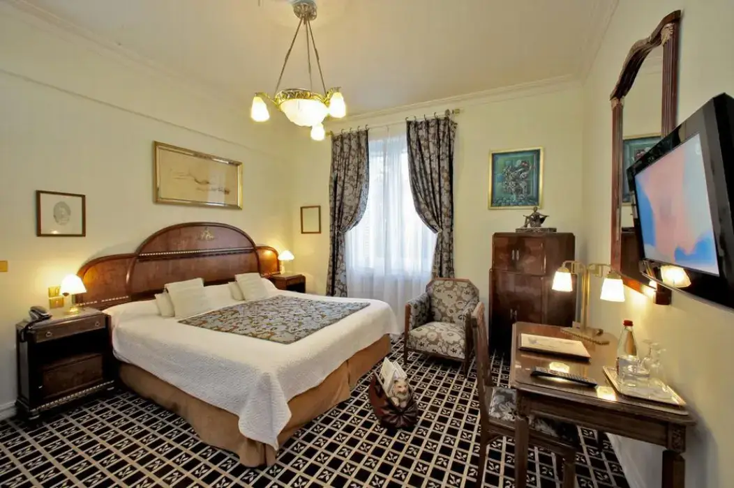 Hôtel Parc Victoria 5