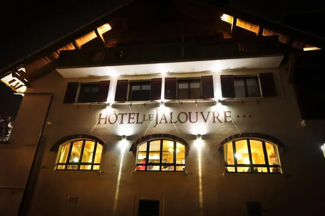 Hôtel Restaurant Le Jalouvre 4