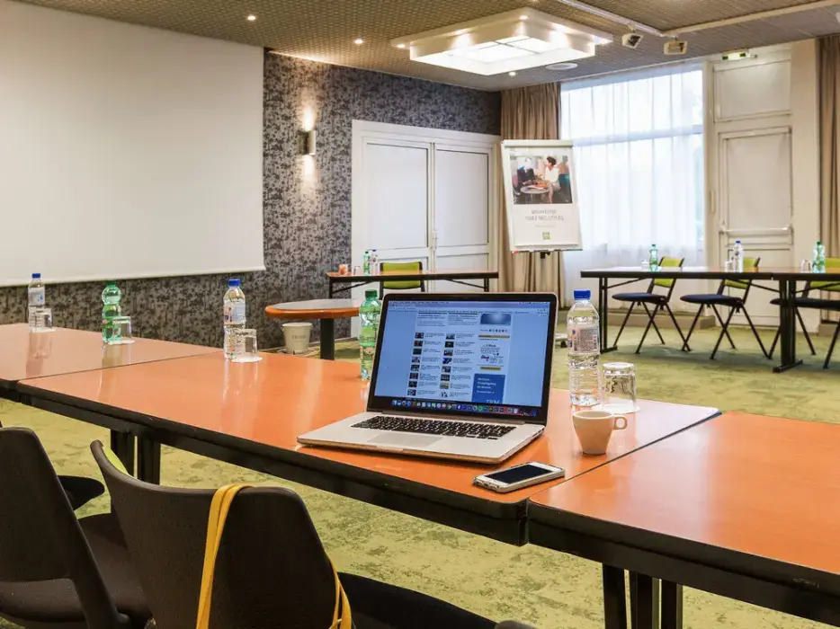 Ibis Styles Tour Sud 16