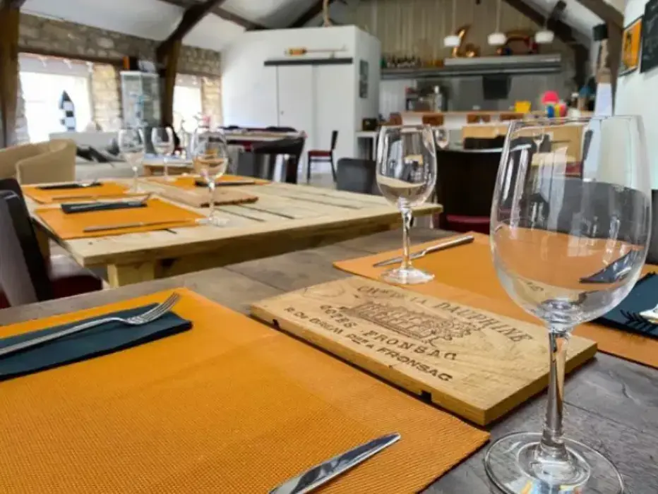 La Grange Café 2