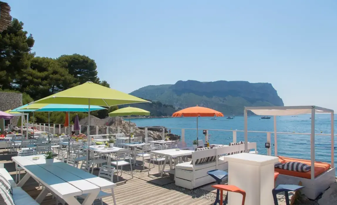Hôtel de la plage Mahogany 9