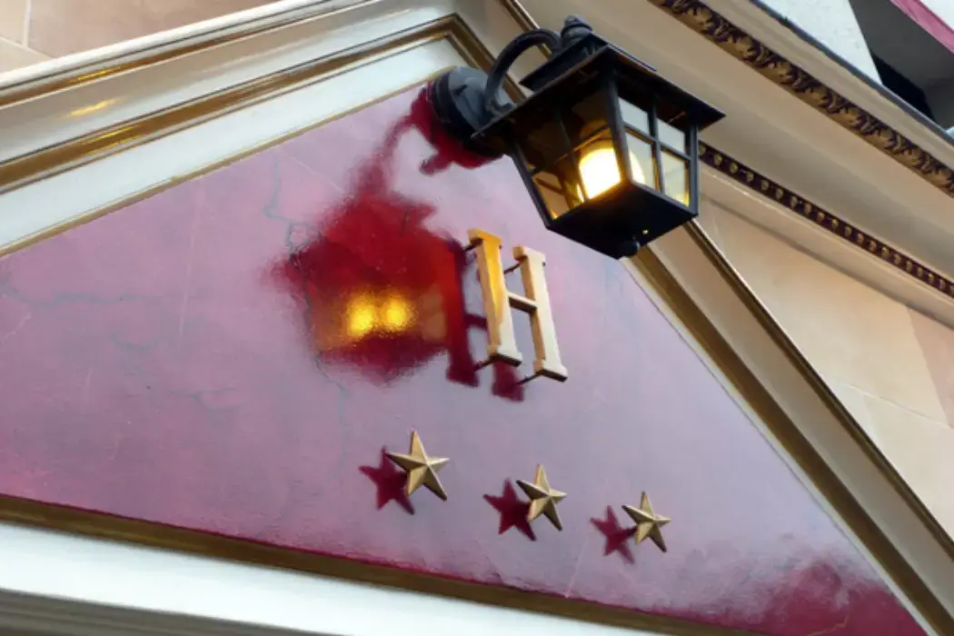Hôtel de Clisson 9