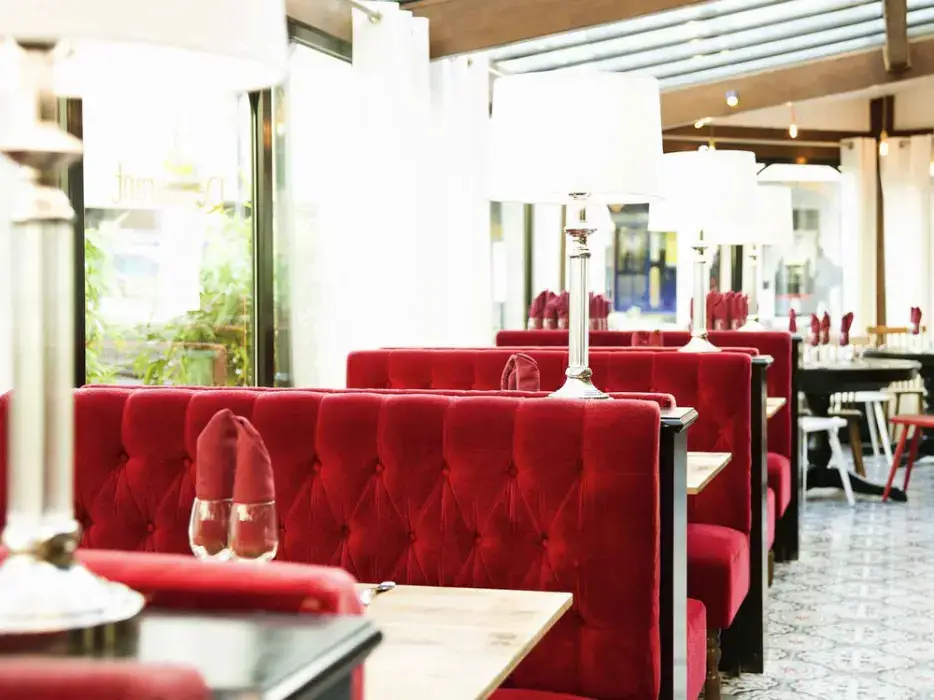 Ibis Saint-Étienne - La Terrasse 4