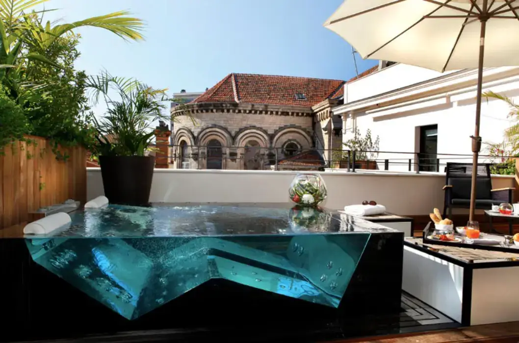 Five Seas Hôtel 6