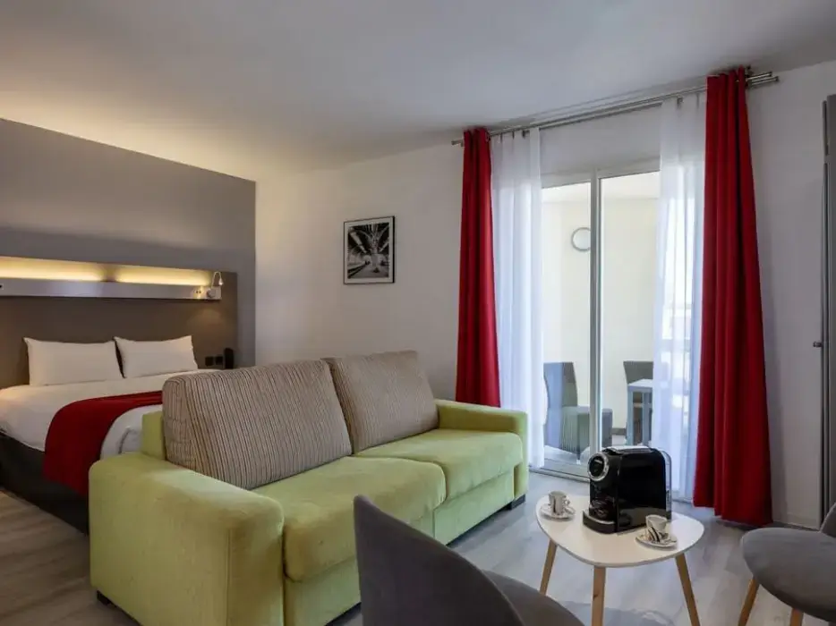 The Originals City Hôtel les Domes 9