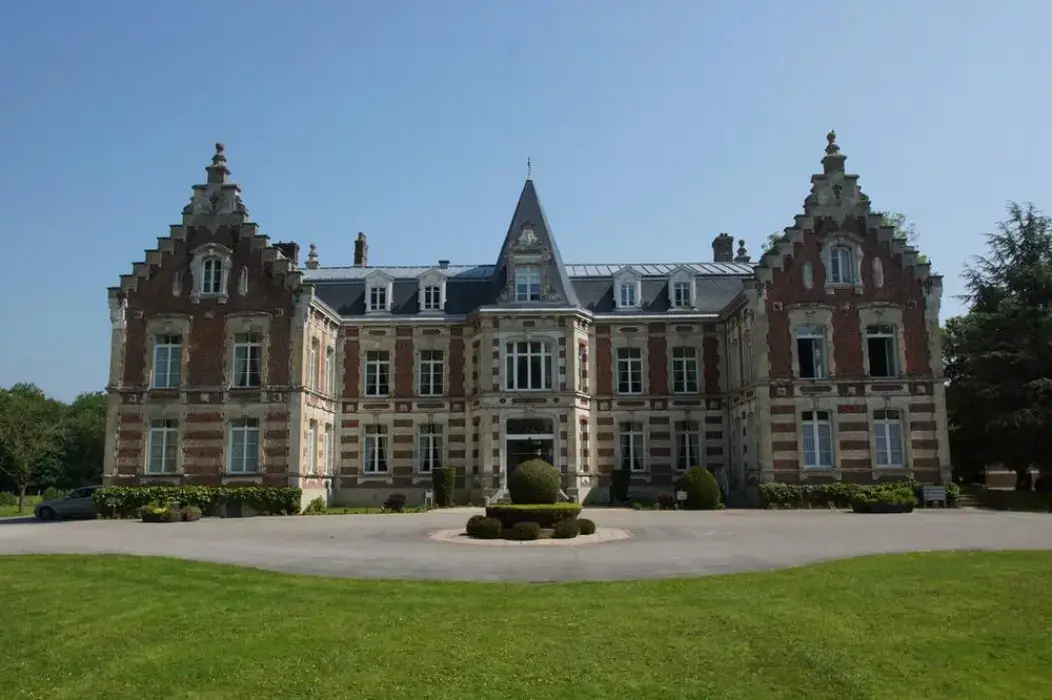 Hôtel Château Tilques 9