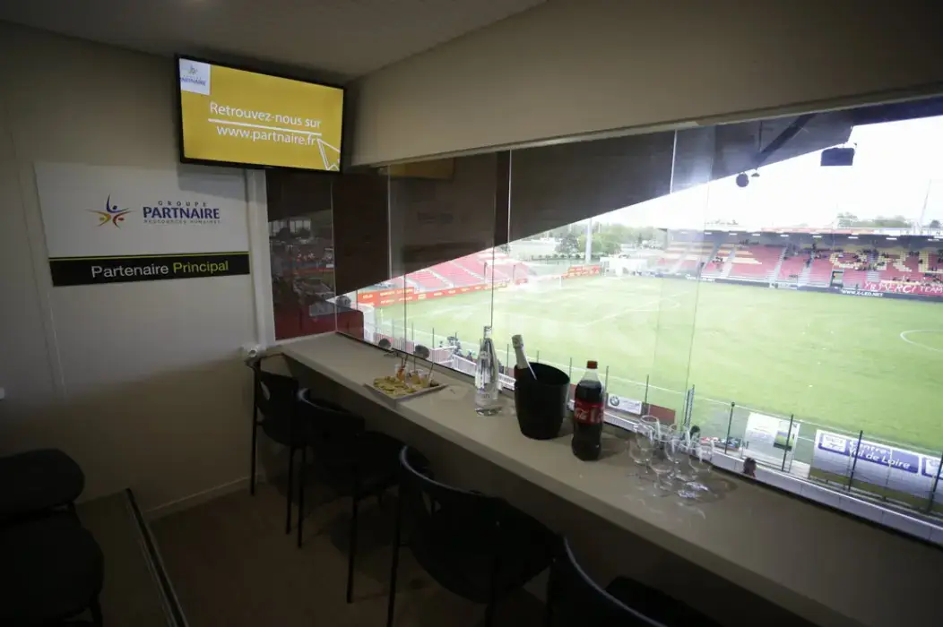 Stade Crédit Agricole La Licorne 13
