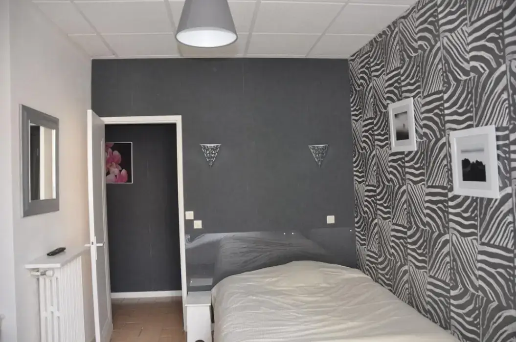 Hôtel Furania 6