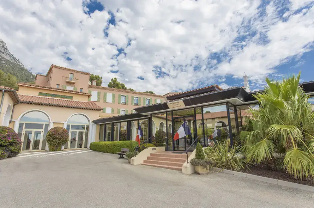 Domaine Les Gueules Cassées