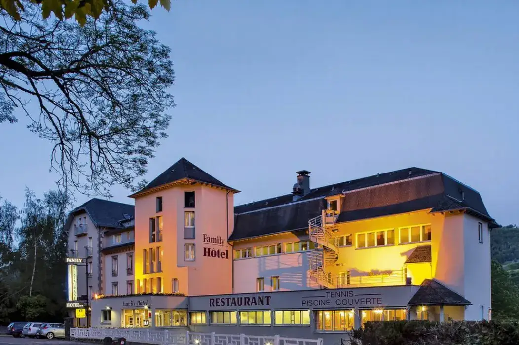 Family Hotel 6