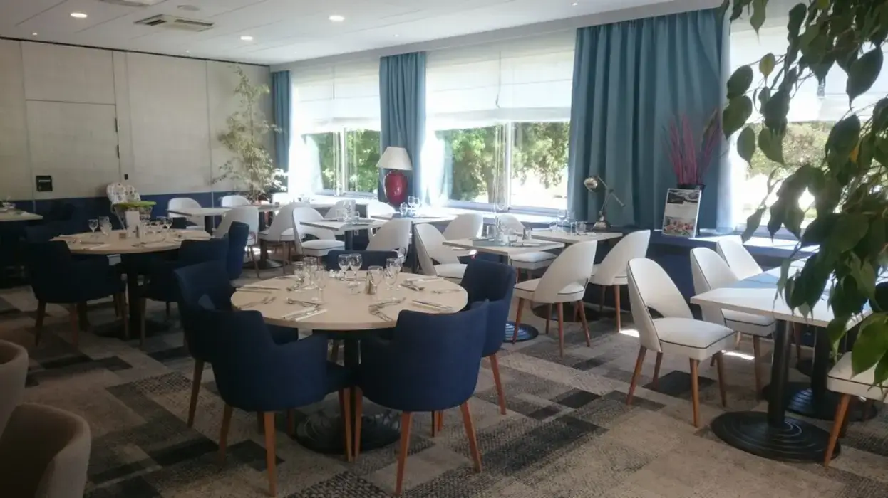Mercure Macon Bord de Saone 20