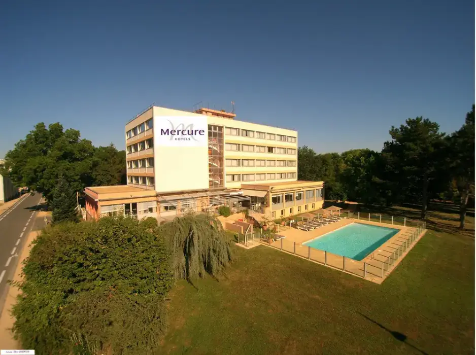 Mercure Macon Bord de Saone 25