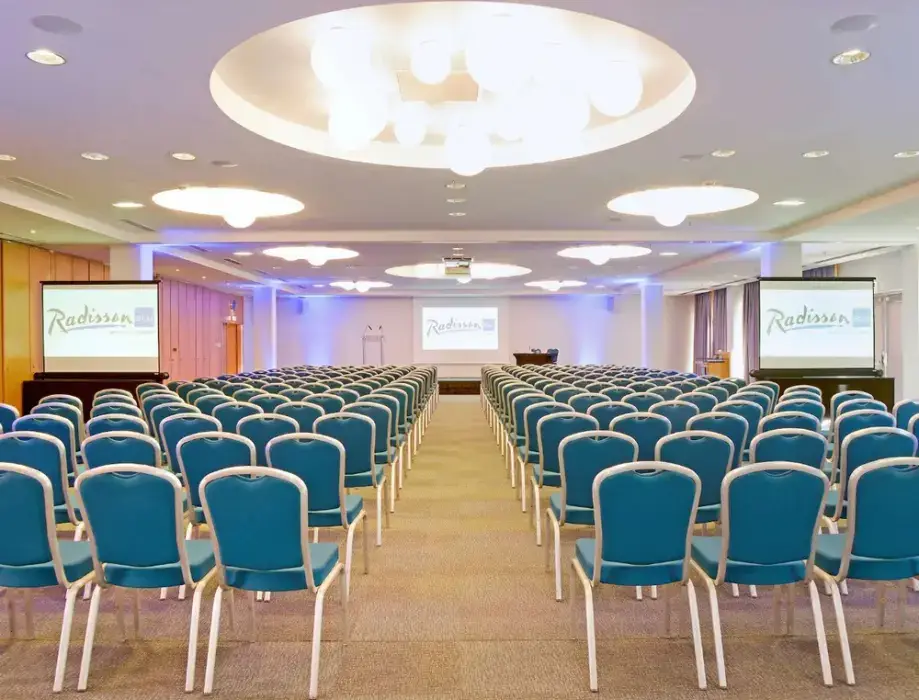 Radisson Blu Toulouse Airport 3