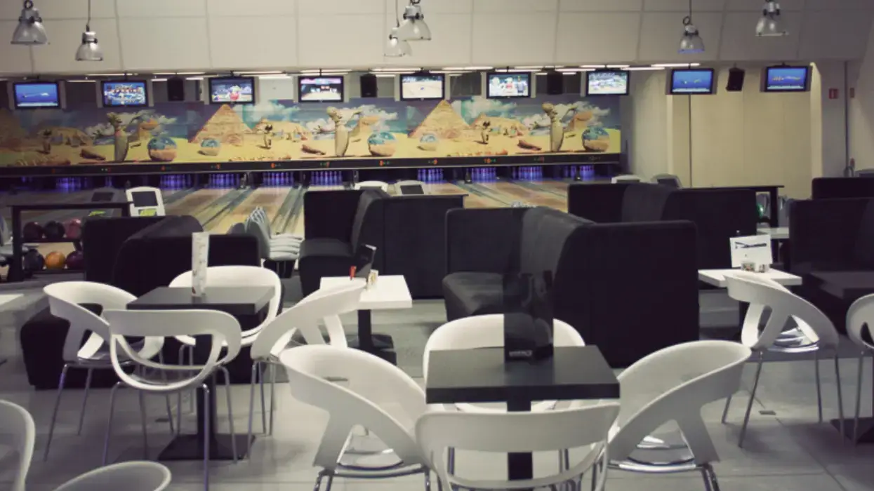 Valence Bowling 10