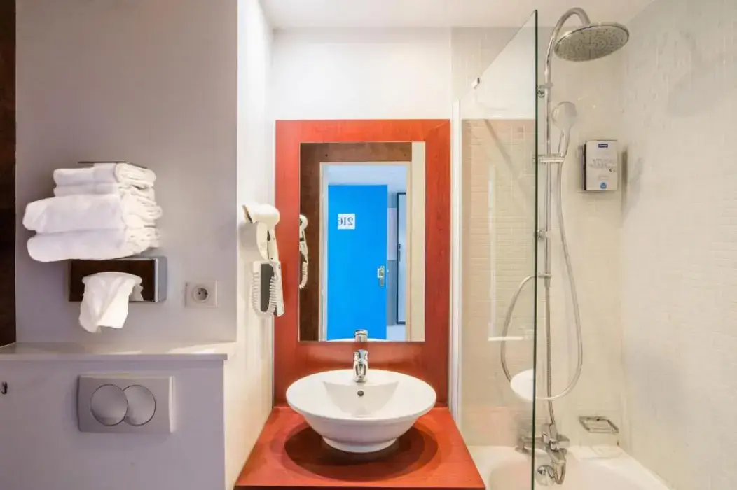 Birgit Hôtel Le Havre Centre 5