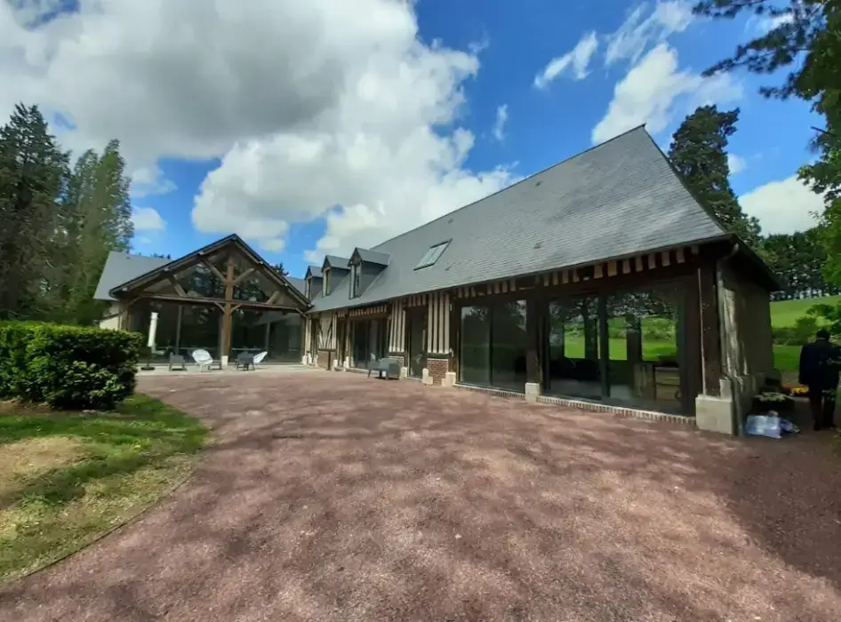 Château de la Bribourdière 10